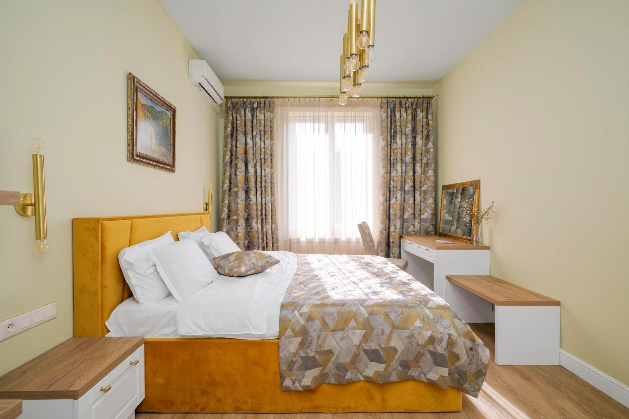 Urban Charm & Comfort - Chic 2Bd In Prime Location By Flat Mаnager Sofia Exterior photo